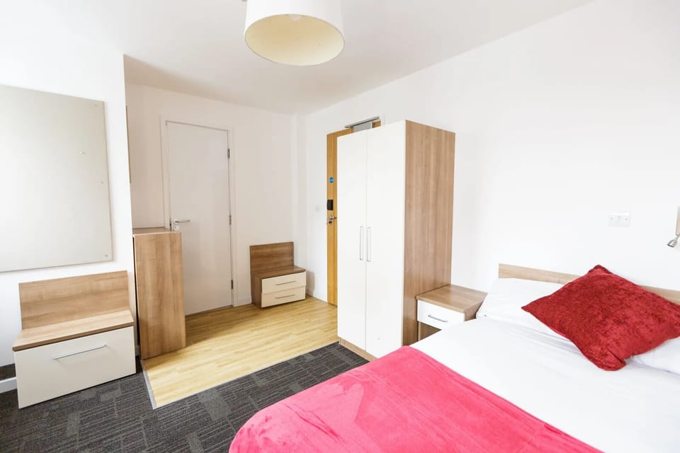 Single Room, Non Smoking | Blackout drapes, free WiFi