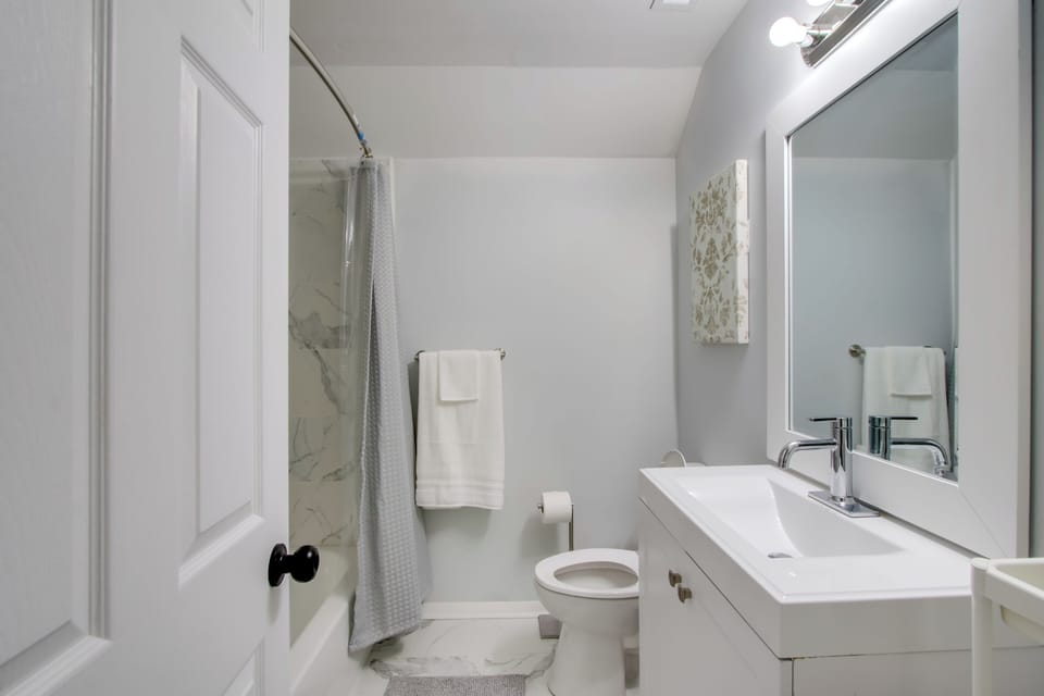 21 Mi to Dtwn Columbus: Quiet Country Escape Apartment in Ohio