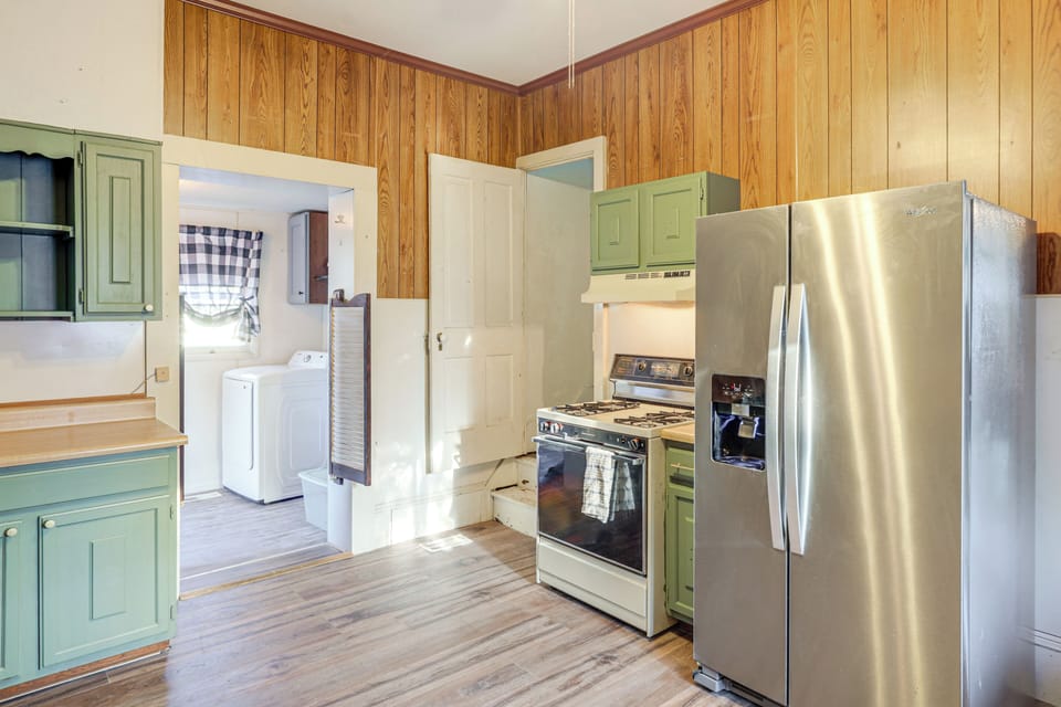 House (4 Bedrooms) | Interior