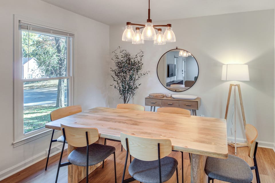 House (5 Bedrooms) | Interior