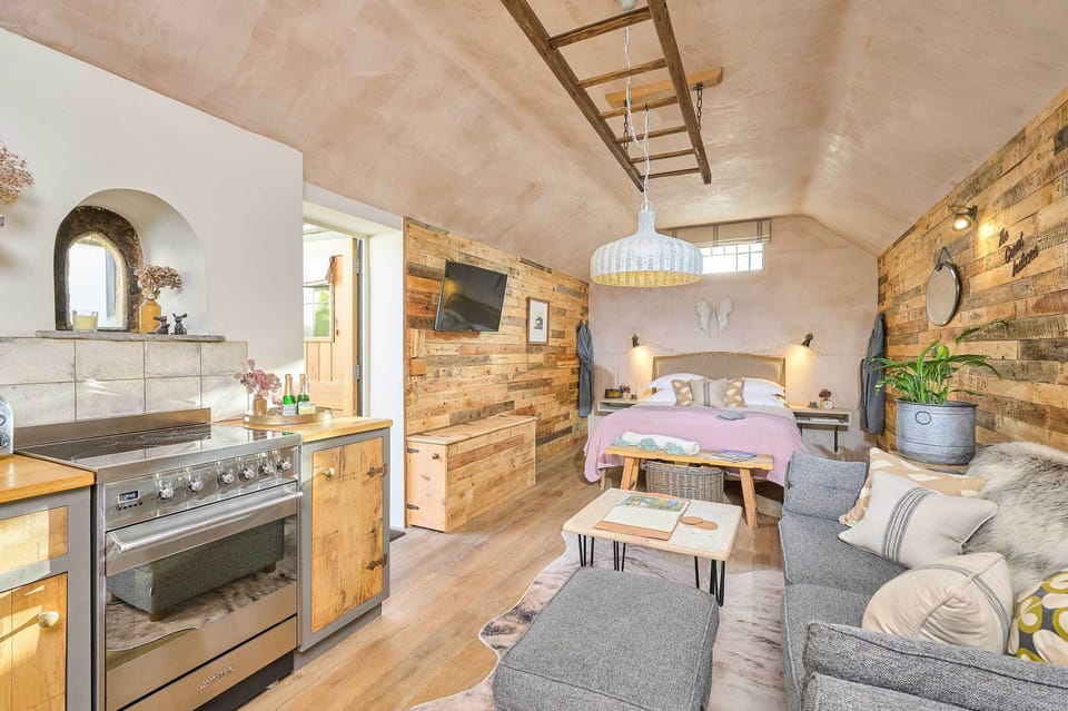 Tin Bath, Aller - Host & Stay