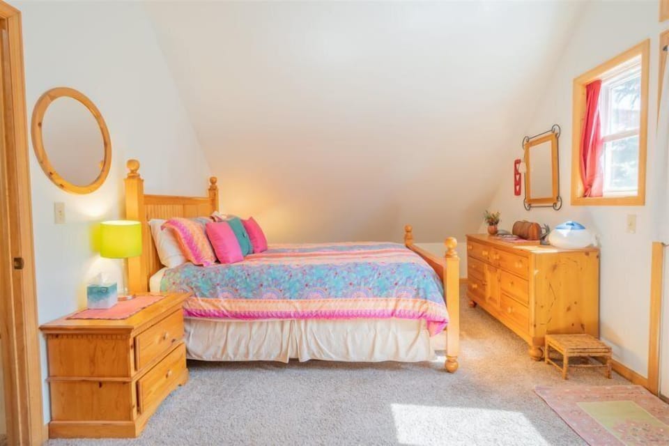 Guest Bedroom 2