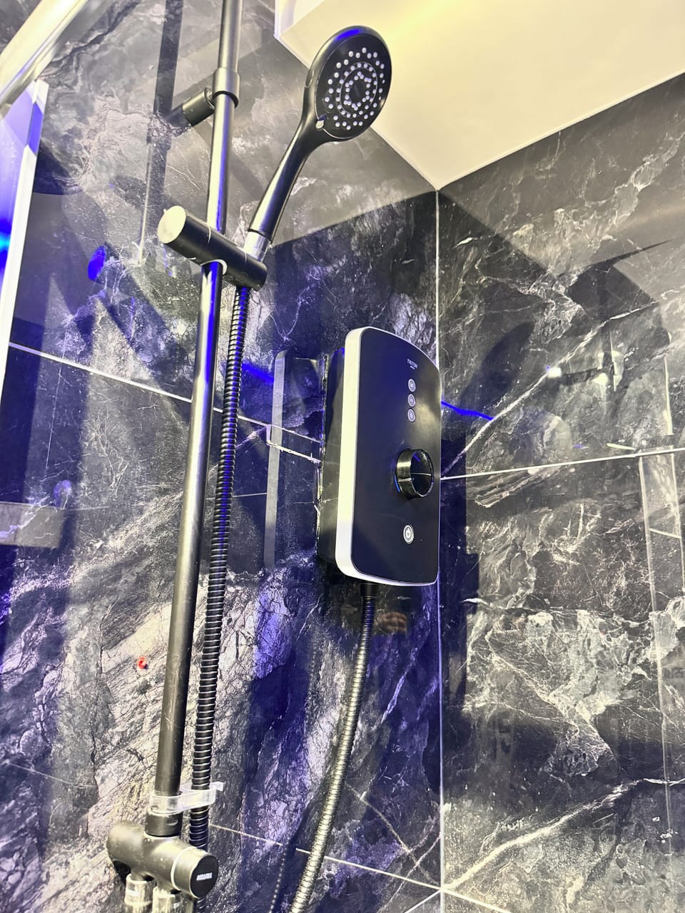 Hand-held showerhead