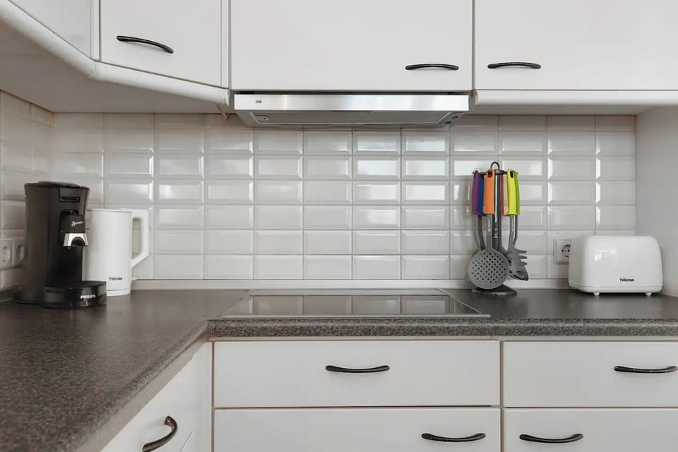 Modern appartement Tilburg near shops, restaurants, and Hotel Centrum Tilburg.