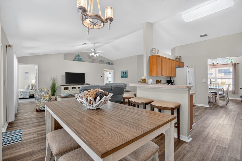 Indoors, Hardwood, Dining Room, Dining Table, Furniture