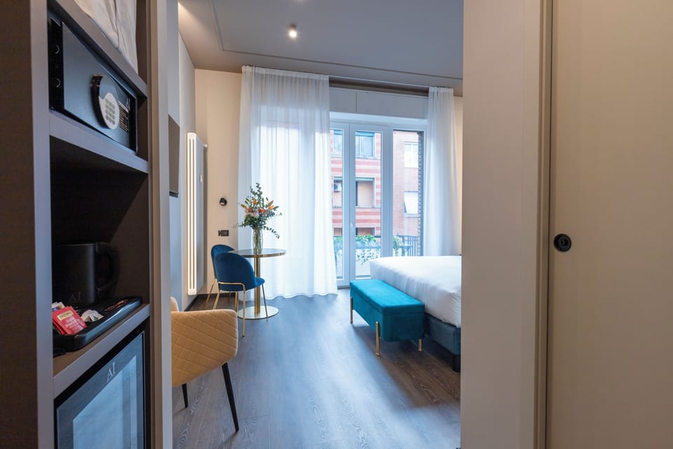 Superior Double or Twin Room, City View | Egyptian cotton sheets, premium bedding, down comforters, pillowtop beds