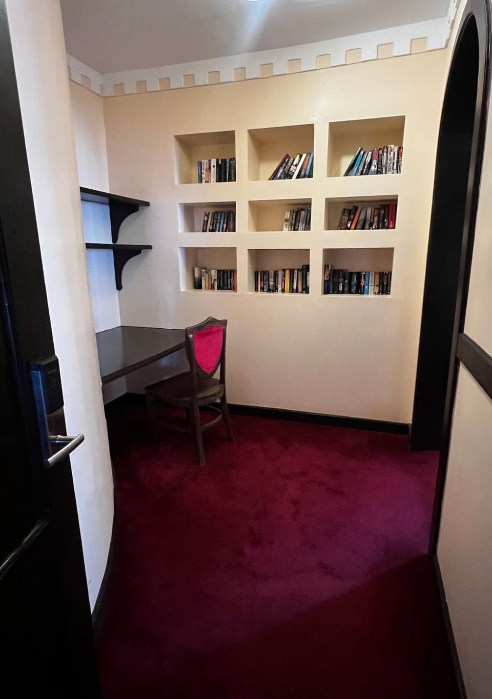Superior Room | Desk, laptop workspace, cribs/infant beds, free WiFi