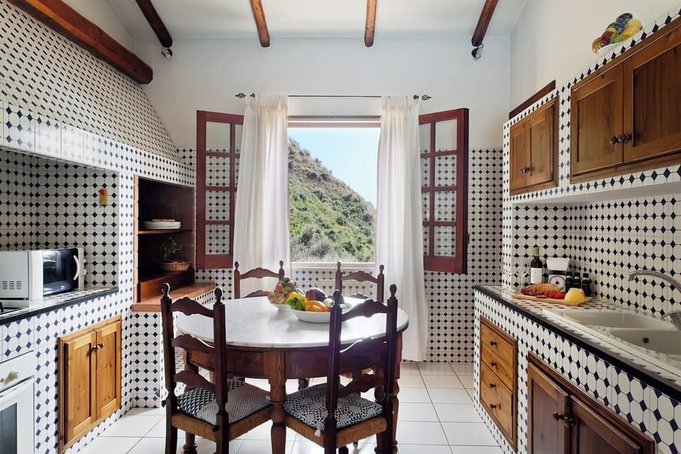 The large, well-equipped kitchen. 