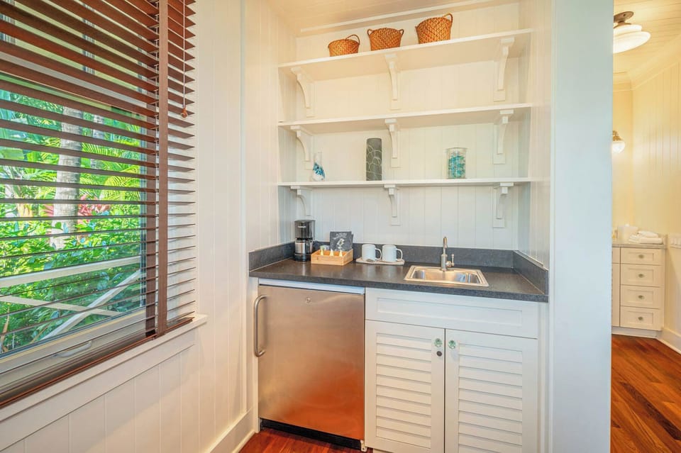 Wet Bar