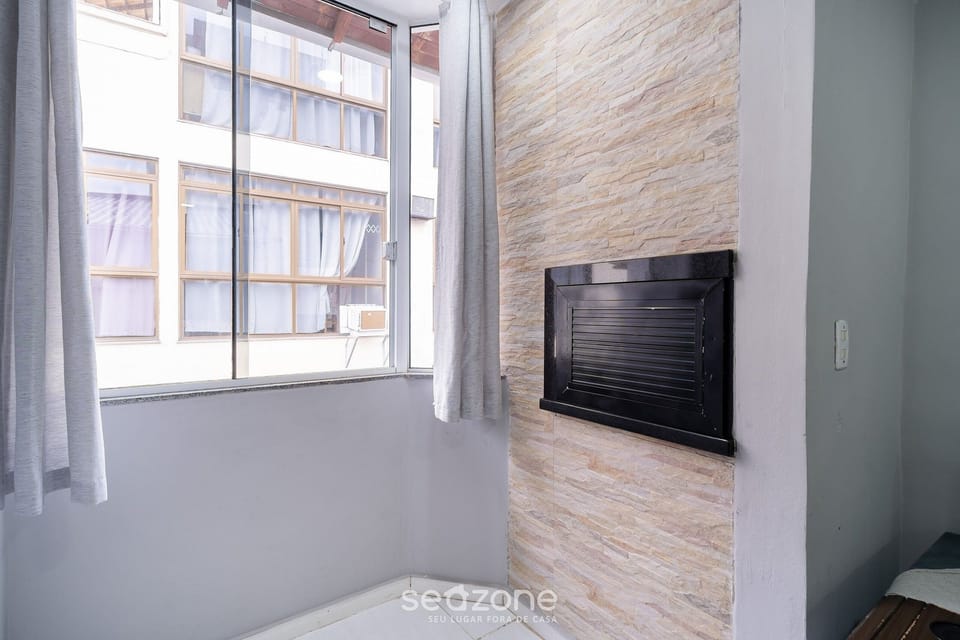 Basic Apartment | Interior