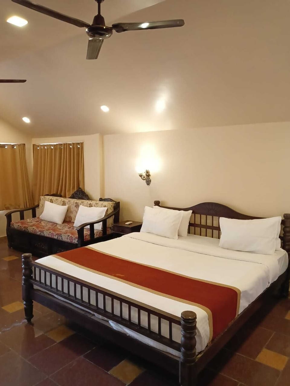 Executive Room | Desk, free WiFi
