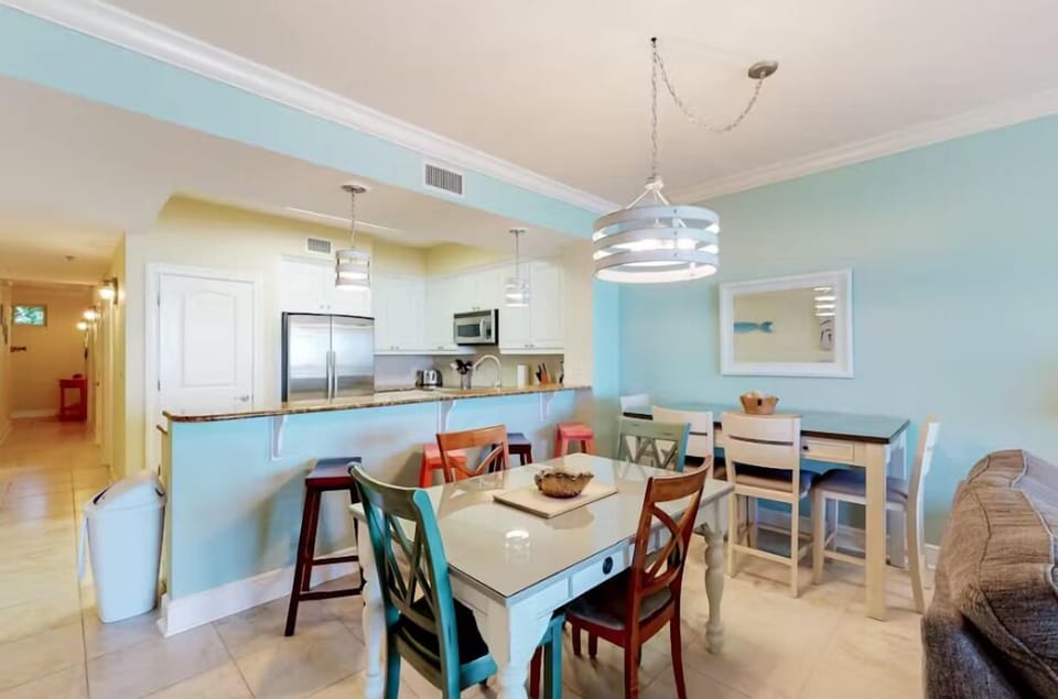 Condo, Multiple Beds (Azure #112) | Dining