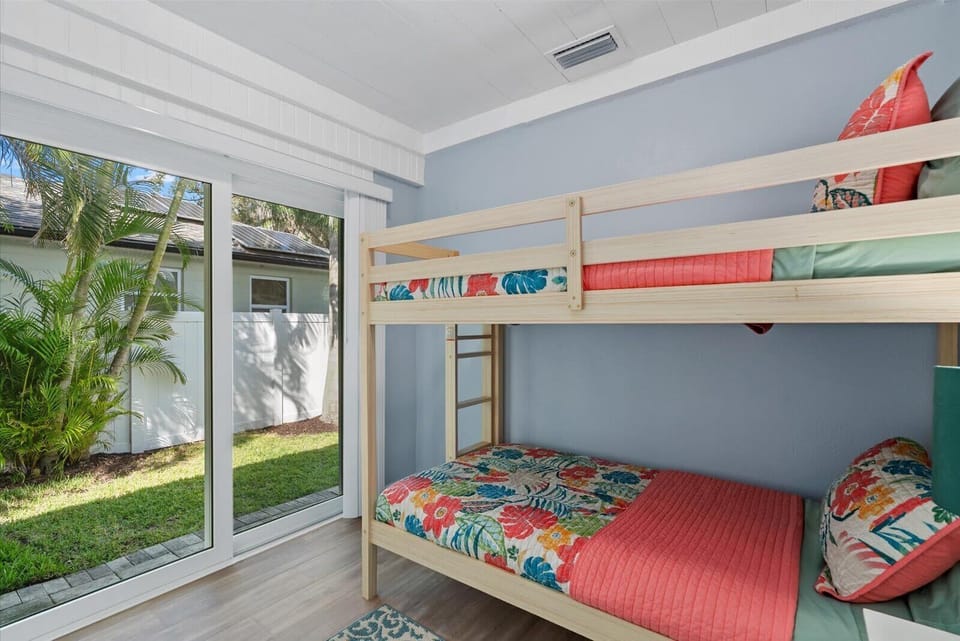 Twin Bunk Beds