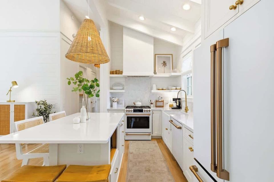 Gourmet kitchen that is fully stocked for your stay!