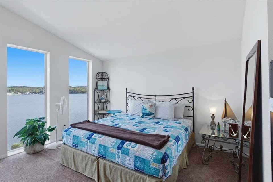 Lakefront Home w/ Double Deck, Slip, Firepit & Game Room House in Sunrise Beach