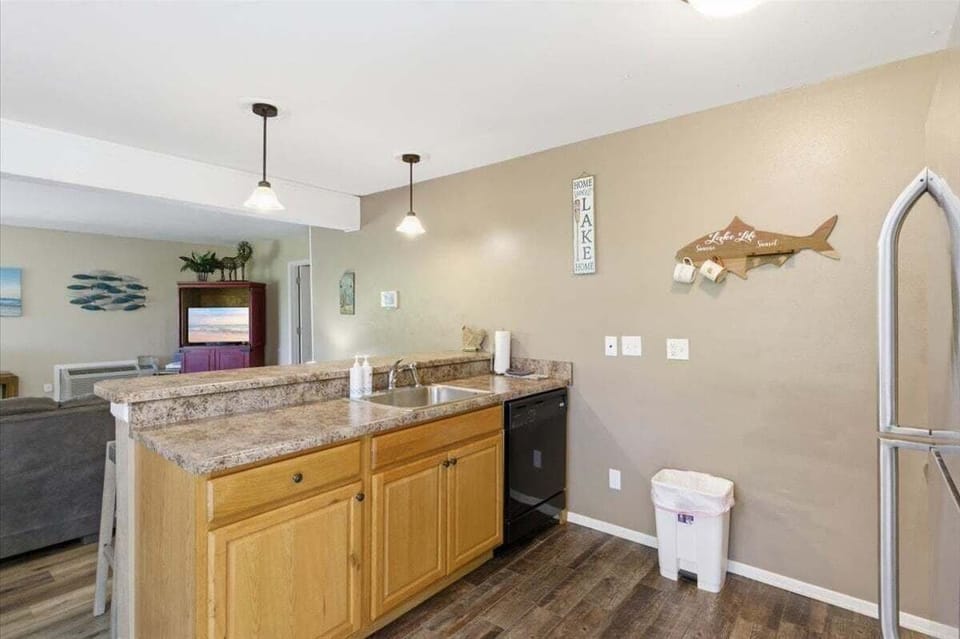 Cabin, Multiple Beds, Pool Access (Lake Life Livin) | Interior