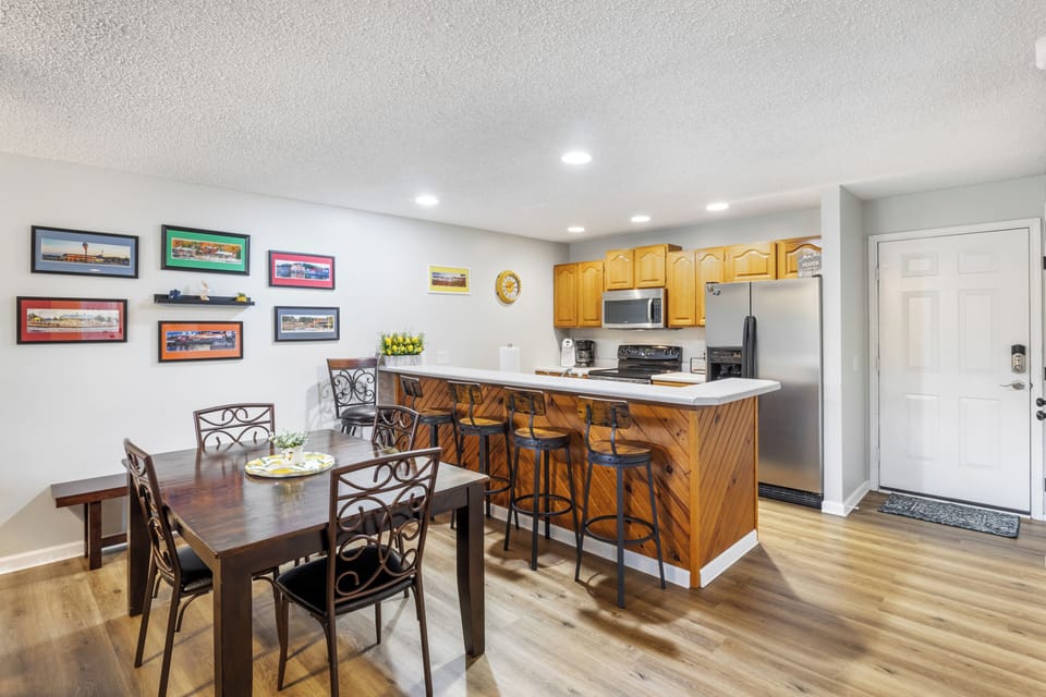 House, Multiple Beds, Patio (Pelican Place) | 2 bedrooms, individually decorated, individually furnished, bed sheets