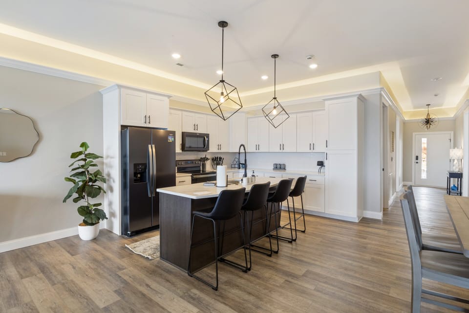 Condo, Multiple Beds, Pool Access (Seas The Day) | Private kitchen