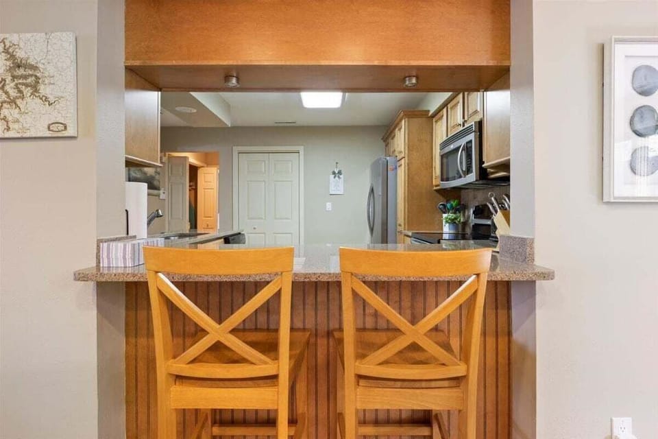 Condo, Multiple Beds, Pool Access (Knolls Haven) | Private kitchen