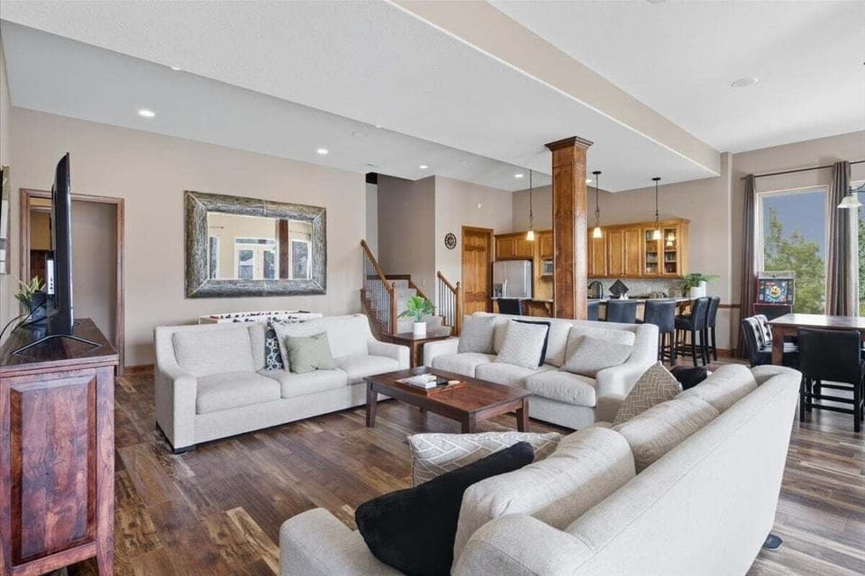 House, Multiple Beds, Hot Tub (Grande Porto Cima) | Living area
