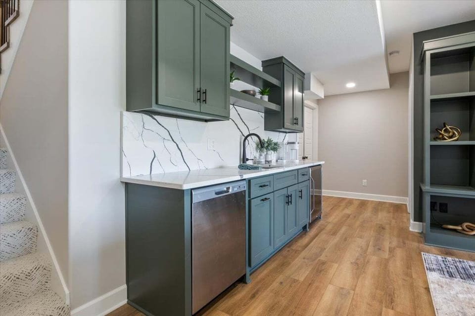 House, Multiple Beds, Patio (Hawk's Cove) | Private kitchen