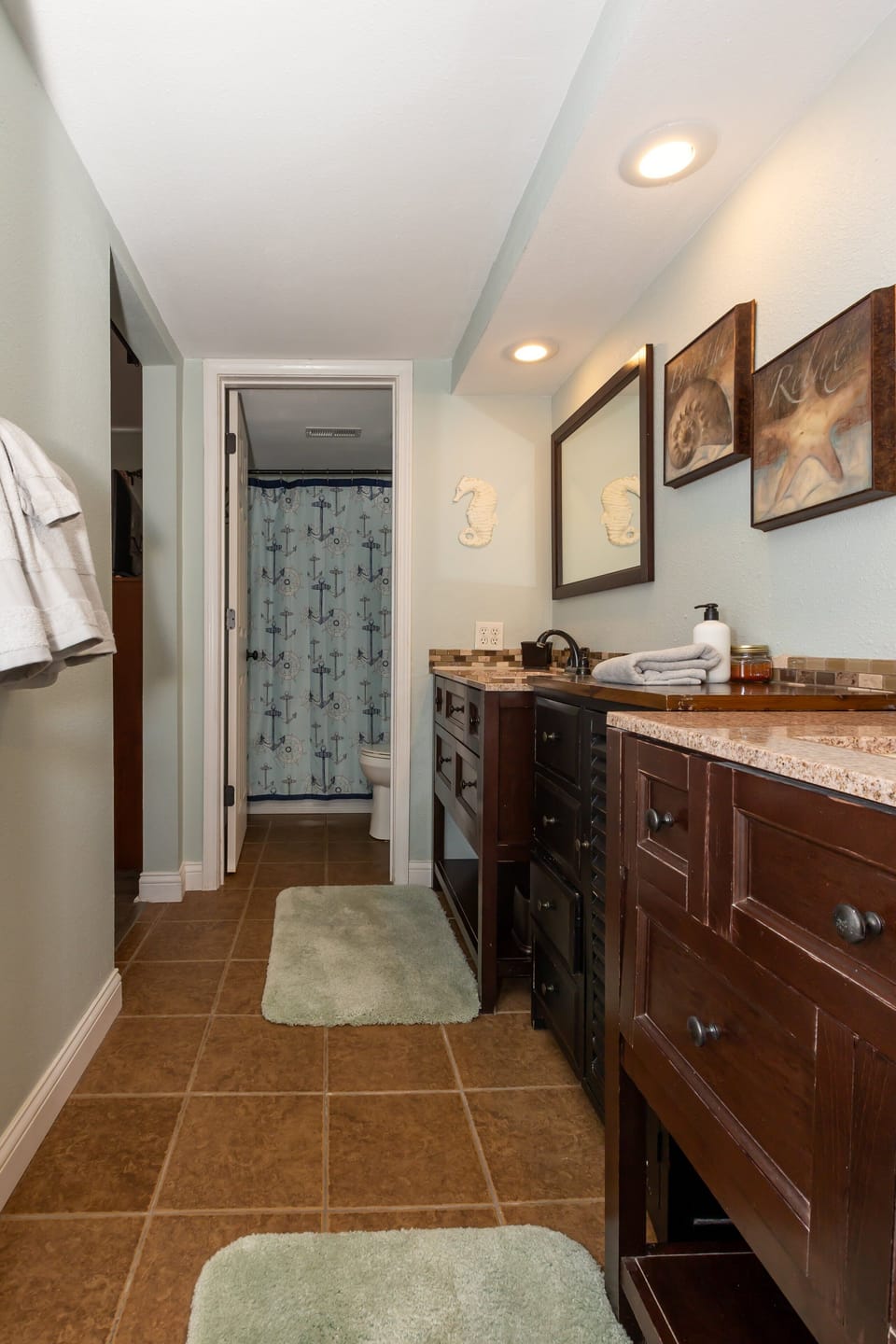 Pet-friendly Condo at Mm-19 w/ Boat Slip & Lake Views Apartment in Osage Beach