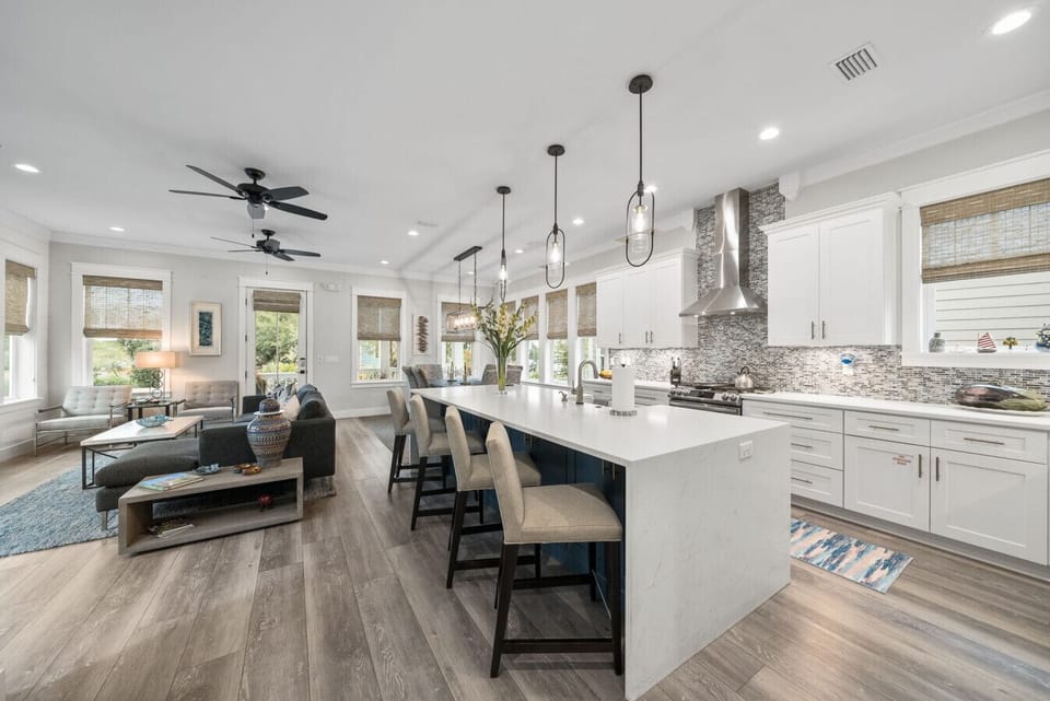 Large open space for entertaining everyone!
