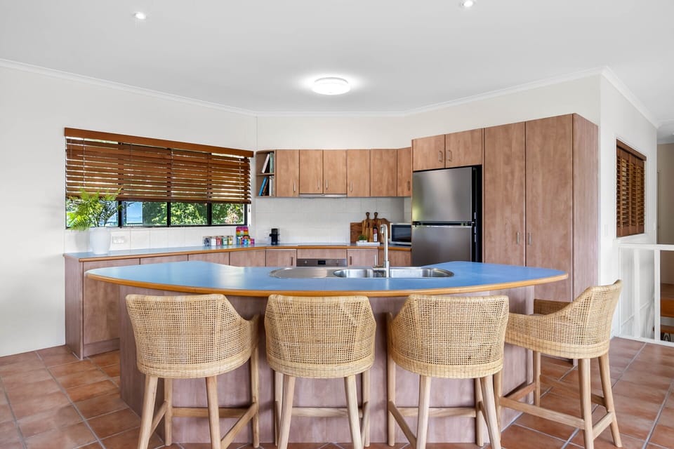 Apartment | Dining