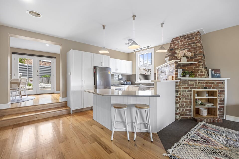 Apartment | Private kitchen | Cookware/dishes/utensils