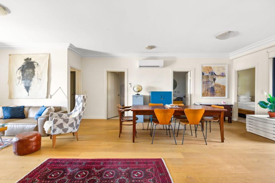 Apartment | Dining