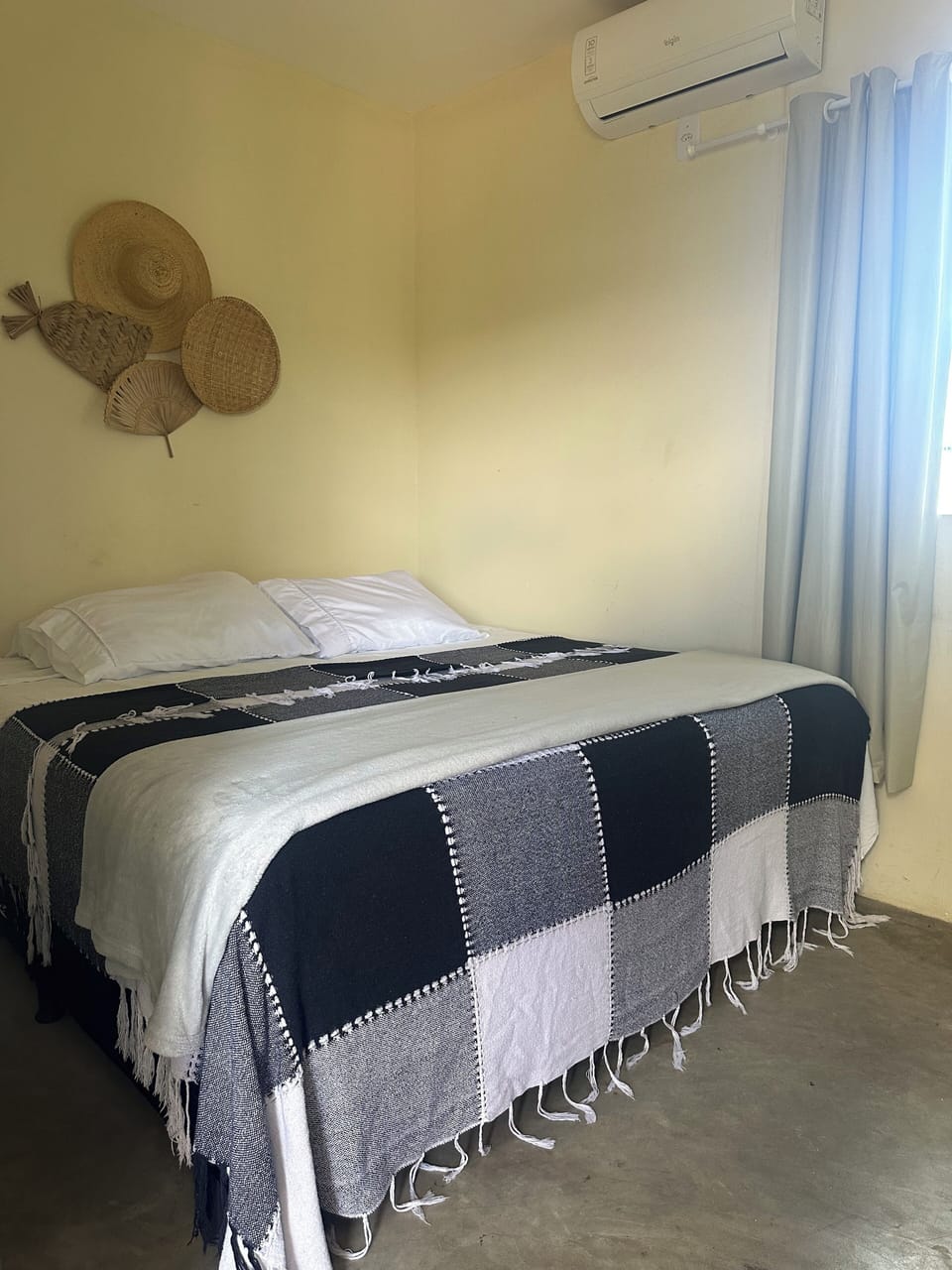 Basic Single Room | Free WiFi