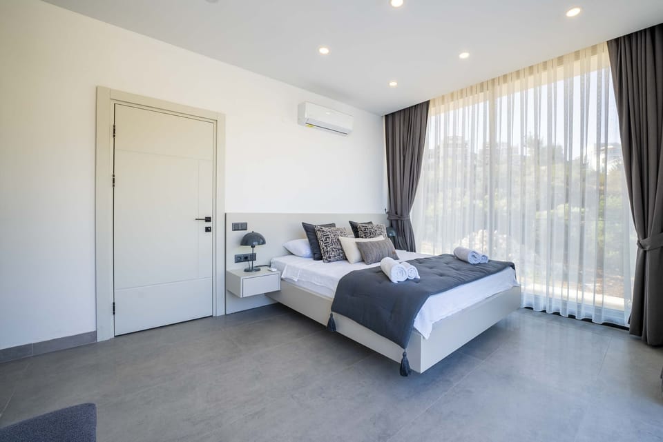large double bedroom
