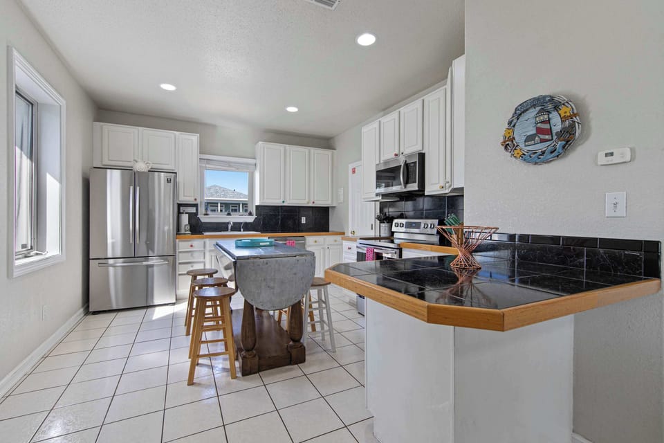 Cook for the whole group in the fully equipped kitchen