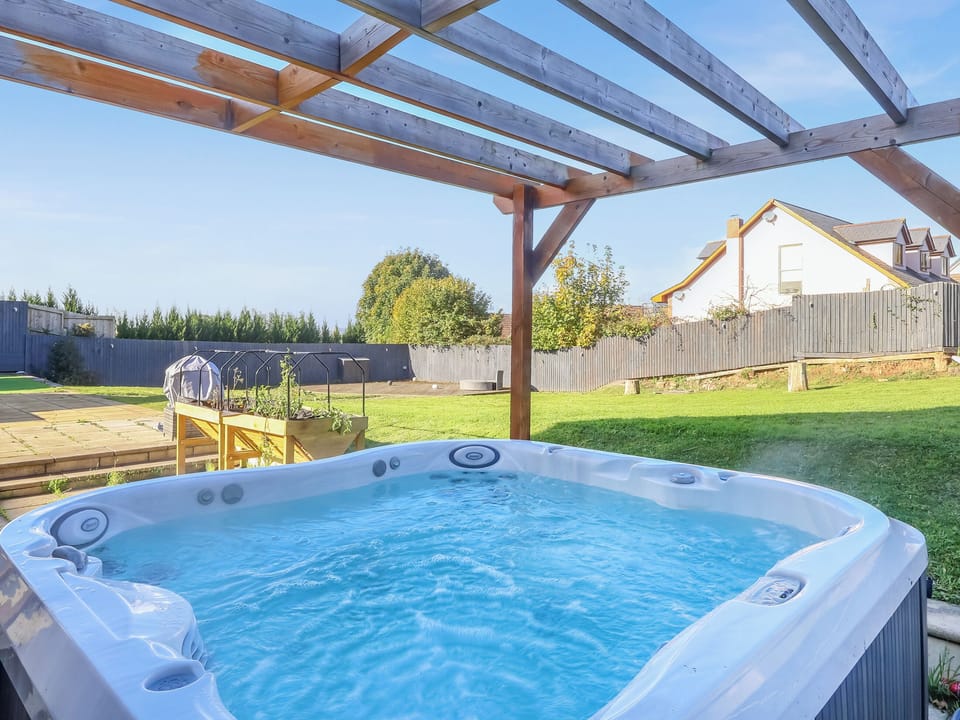 Hot tub | High View House, Llandevaud