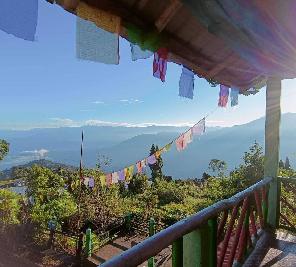 Paradise Homestay Hotel in West Bengal
