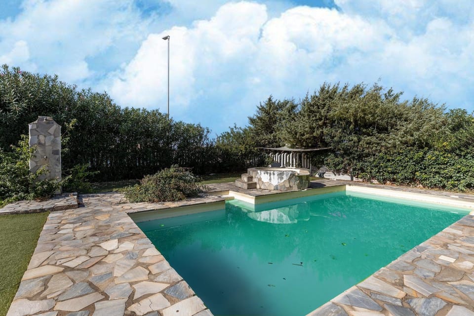 Holiday Home Swimming Pool