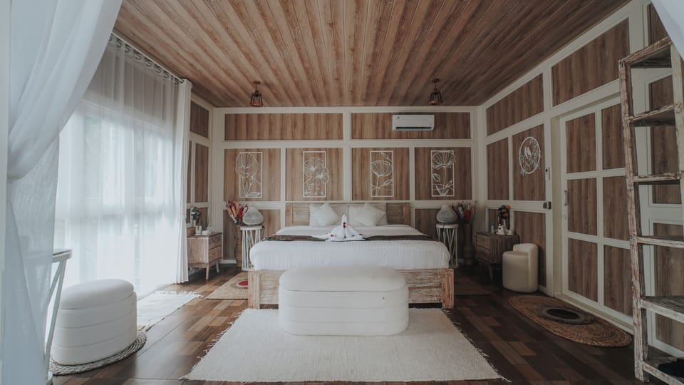 Deluxe Villa, Air conditioning, River View | Free minibar items, desk, blackout drapes, free WiFi