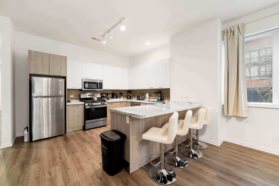 Breakfast bar seating