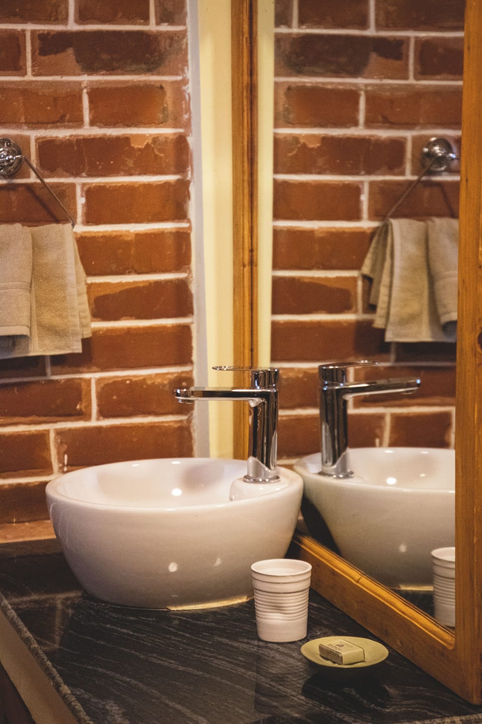 Deluxe Double or Twin Room, Patio, Garden View | Iron/ironing board, WiFi (free)