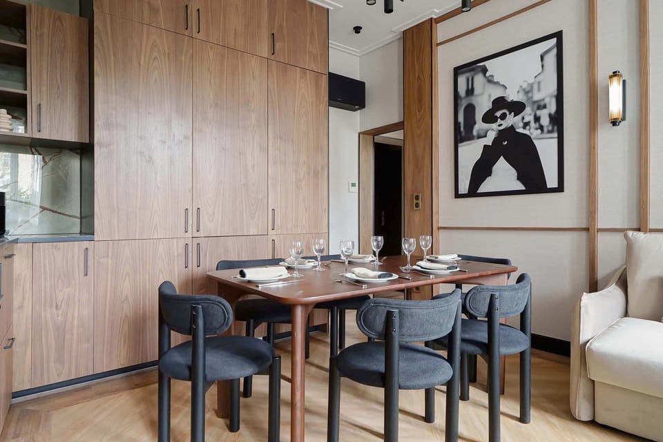 Apartment | Private kitchen | Fridge, microwave, oven, stovetop