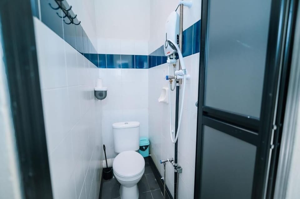 Shower, bidet