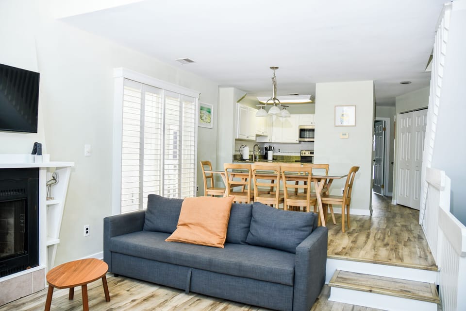 Second Floor Dining Area