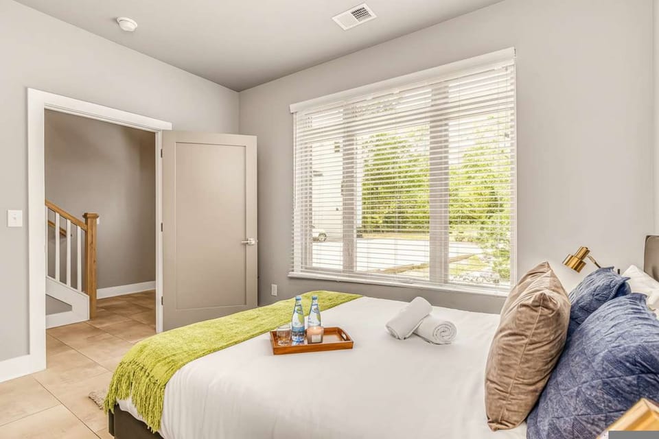 House | 4 bedrooms, desk, high-speed internet