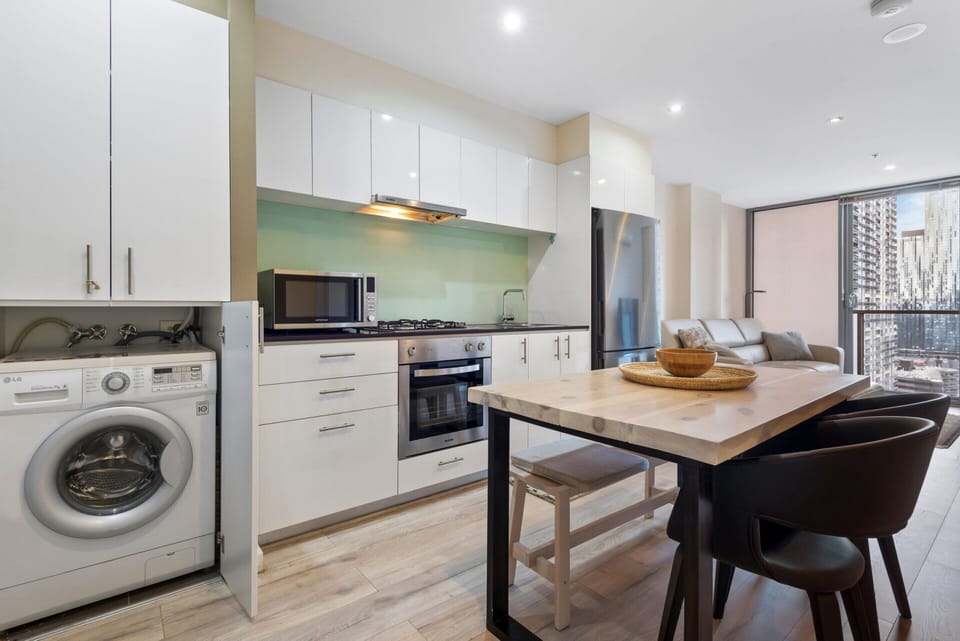 Apartment | Private kitchen | Cookware/dishes/utensils