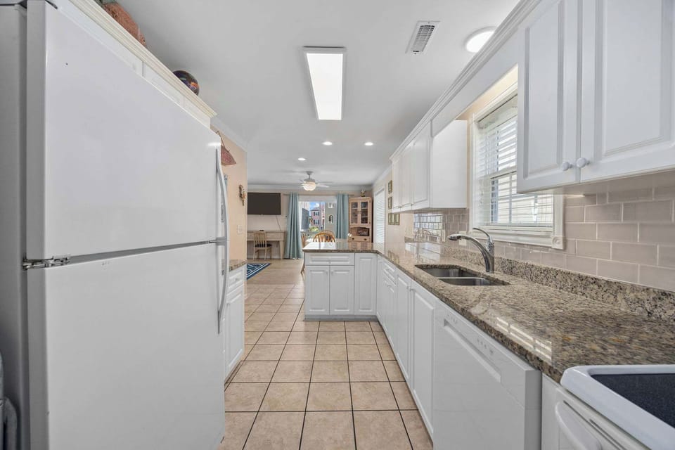 Another angle of the kitchen.