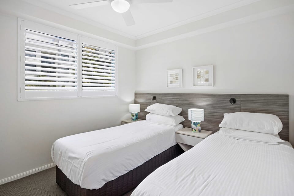Apartment | 2 bedrooms, iron/ironing board, bed sheets