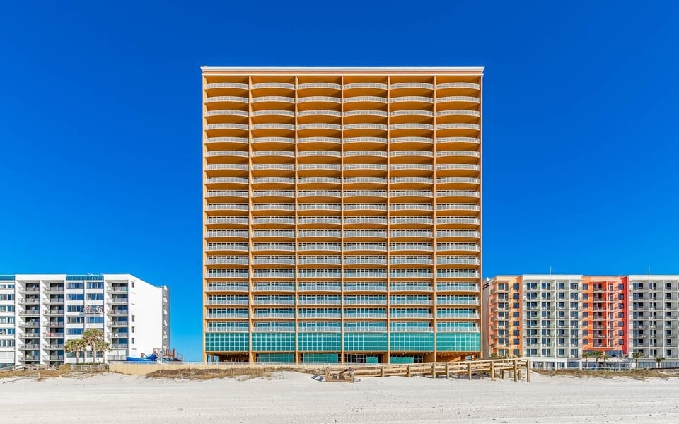 Condo, 4 Bedrooms | Exterior