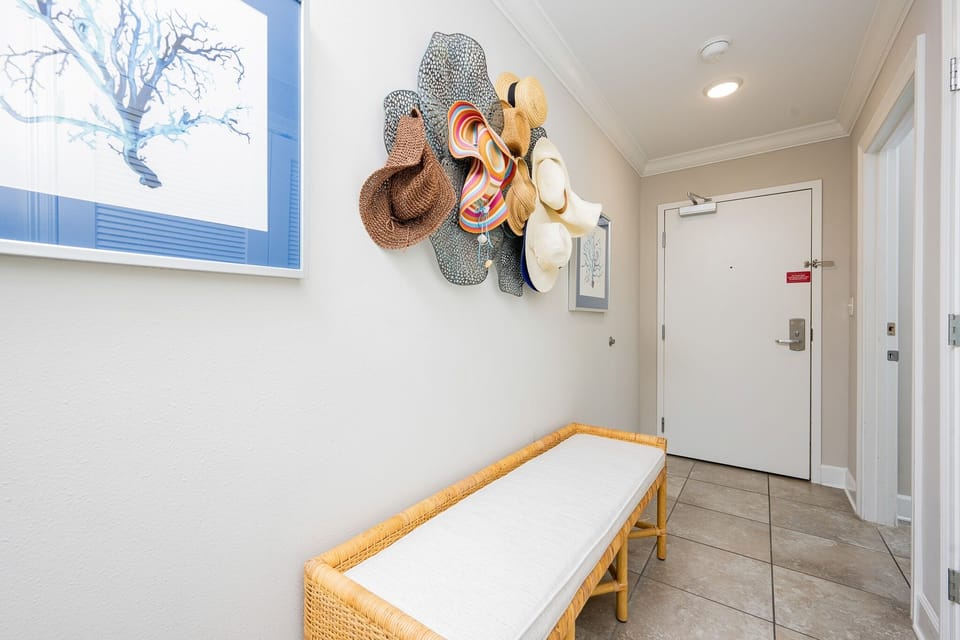 Condo, 4 Bedrooms | Interior