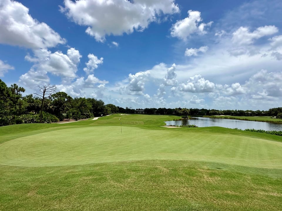 PS101 - Pelican Sound features an impressive 27 holes of championship golf, designed to challenge and delight players of all skill levels
