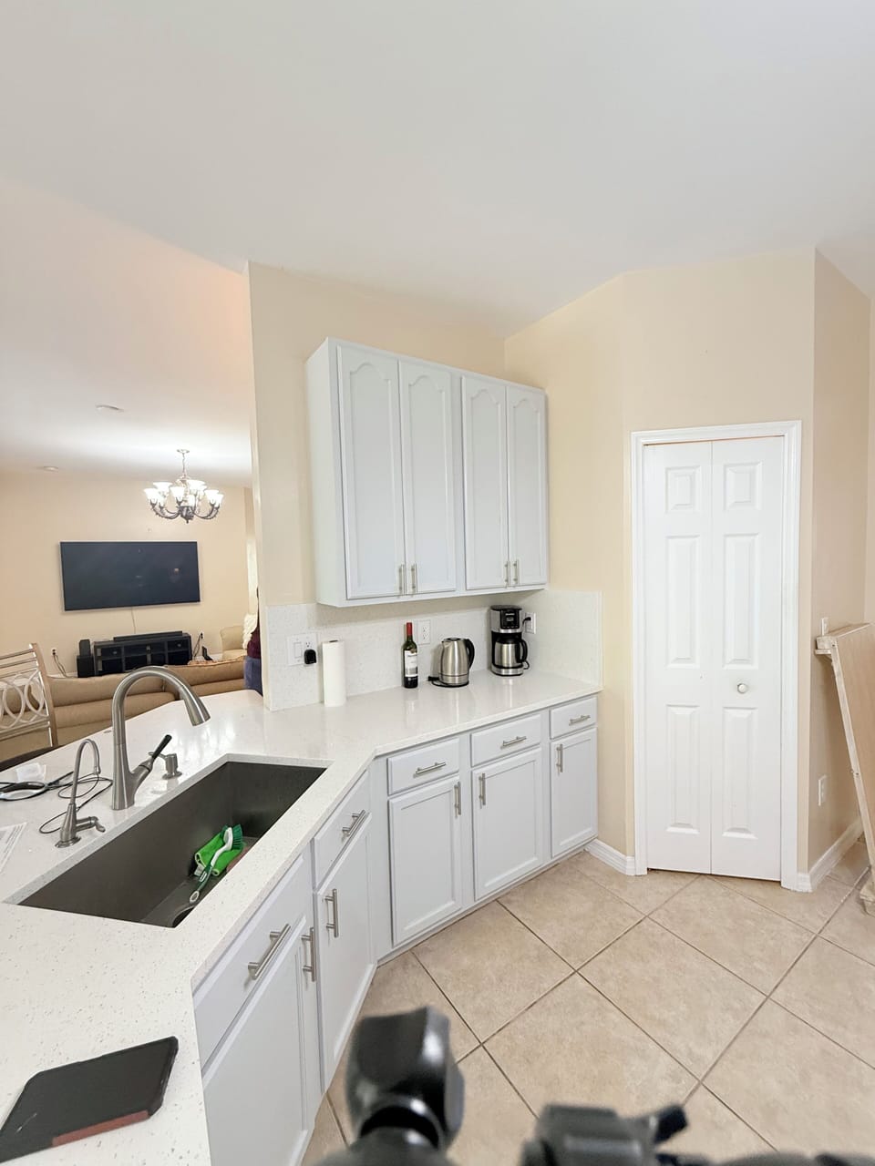 Open kitchen
